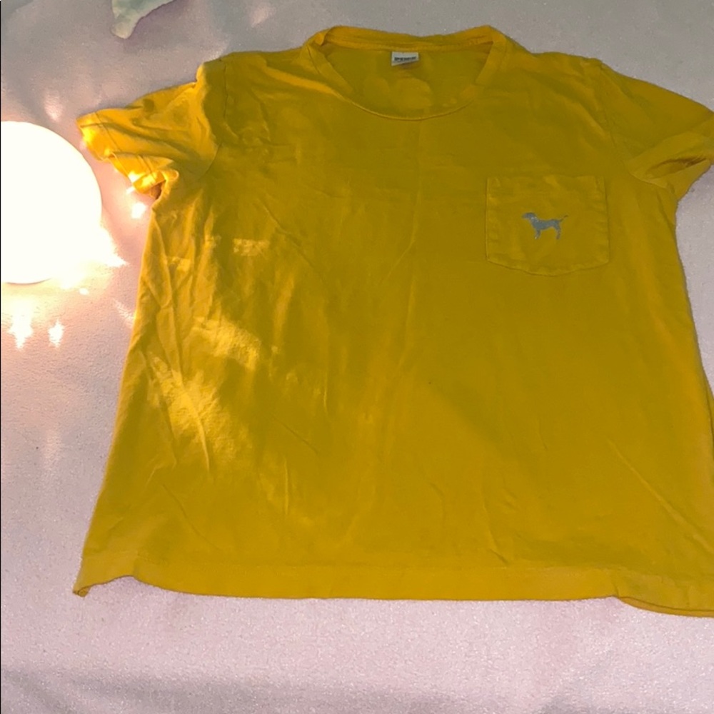 pink/victoria’s secret yellow shirt.